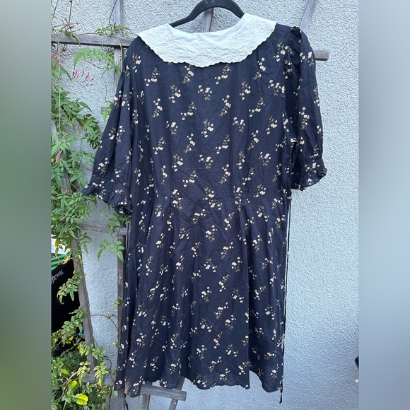 Christy Dawn Mischa Dress in Noir Dancing Chamomile - Picture 15 of 15